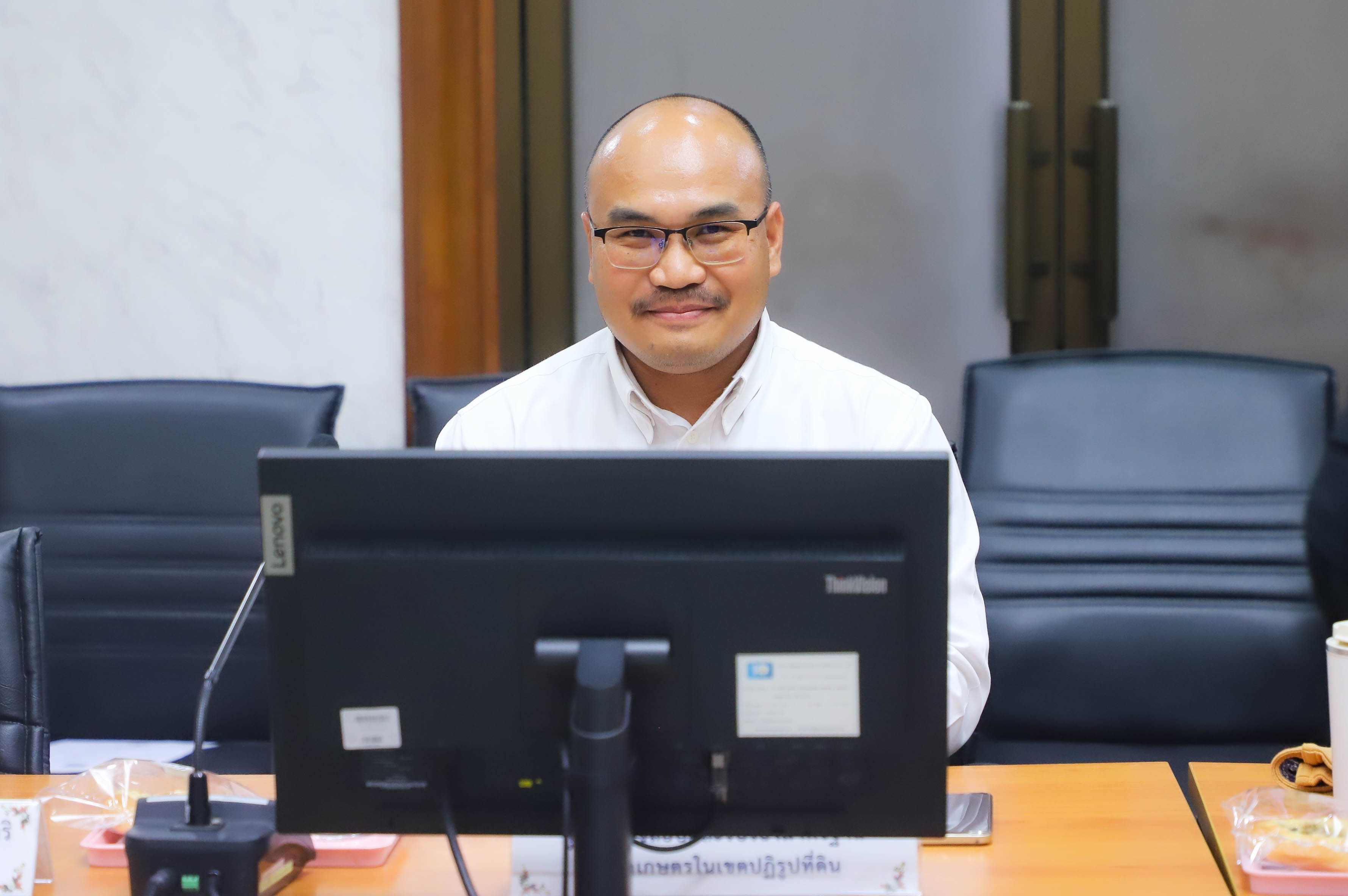 title - หัวหน้าผู้ตรวจราชการกรม เป็นประธานการประชุมคณะทำงานกำกับ ติดตามร่วมบูรณาการงานจัดที่ดินของ ส.ป.ก.